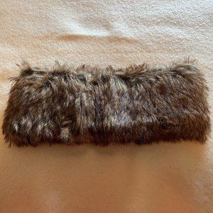 NWT! Faux Fur Collar - Brown